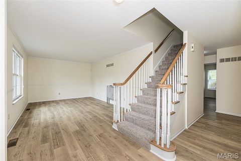 Tiny photo for 716 Reinke Road, Ballwin, MO 63021 (MLS # 26021965)