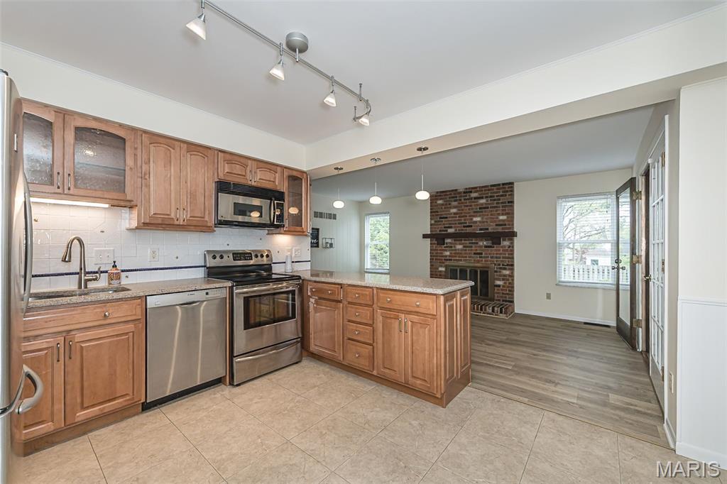 Westglen Village 1 - Residential