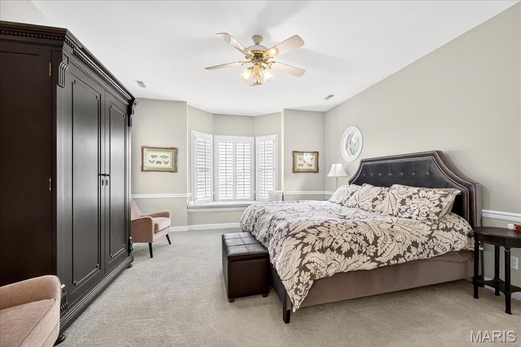 Frontenac, Missouri 63131, United States, 6 Bedrooms Bedrooms, ,6 BathroomsBathrooms,Residential,Pending,200909