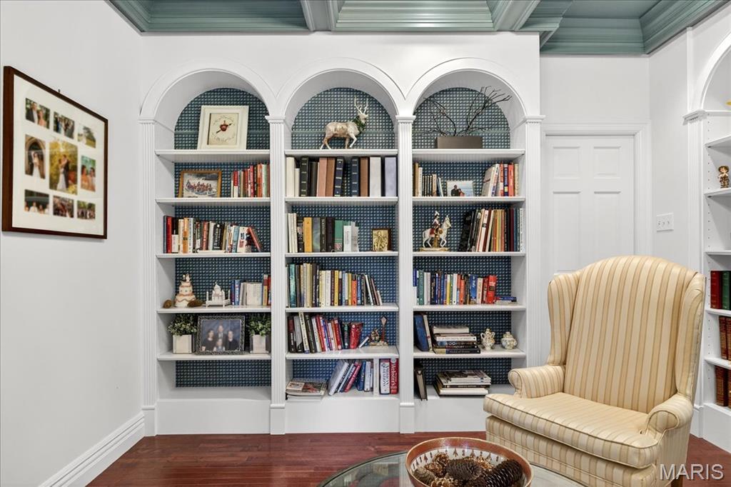 Frontenac, Missouri 63131, United States, 6 Bedrooms Bedrooms, ,6 BathroomsBathrooms,Residential,Pending,200909