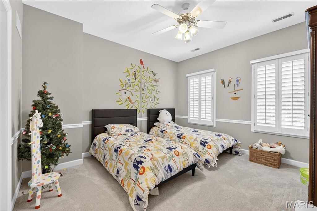 Frontenac, Missouri 63131, United States, 6 Bedrooms Bedrooms, ,6 BathroomsBathrooms,Residential,Pending,200909