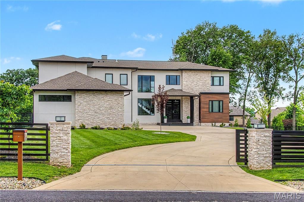 10010 Schuessler Road