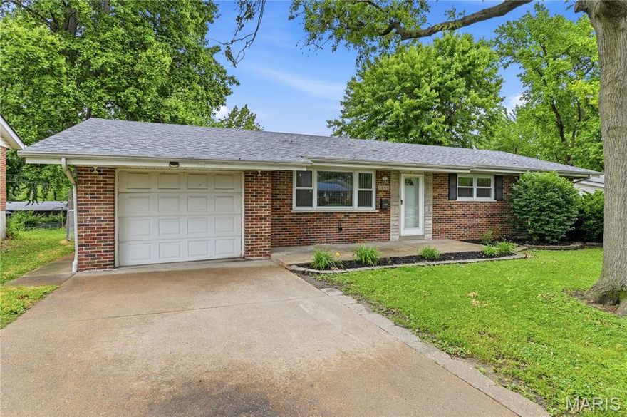 Beautiful renovation completed by Rosco Renovations! This lovely ranch in nestled in a quiet subdivision in Old Town Florissant, Nicely landscaped renovated from top to bottom. Spacious new kitchen featuring 42" cabinets, granite counter tops, new stainless steel appliances complete with quaint breakfast room. Gleaming hardwood floor with a rich dark stain, new blinds through out.  Bathrooms are gleaming with total refresh, plumbing, electric, hvac and roof have been replaced. Basement is completely finished even the laundry room.  Discover a unique opportunity at 1685 to be a part of a charming walkable neighborhood. !This single-family residence, built in 1964, offers a chance to shape your ideal living environment within a home brimming with potential. This property invites you to envision a lifestyle defined by comfort and personal expression. Schedule a private viewing to experience the possibilities this home offers. Showings begin 5/21/26, open house 5/24/26 1-3 PM. Contract deadline will be 5/27/26 at 8 pm.