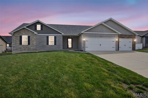 Tiny photo for 791 Glen Eagle Drive, Troy, MO 63379 (MLS # 26016833)