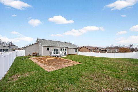 Tiny photo for 791 Glen Eagle Drive, Troy, MO 63379 (MLS # 26016833)