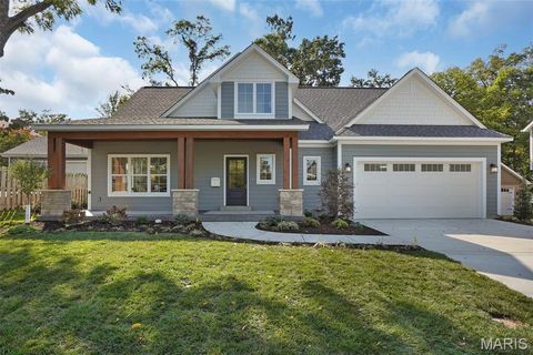 921 N Clay Avenue Kirkwood MO 63122