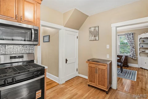 Tiny photo for 329 Stark Court, Webster Groves, MO 63119 (MLS # 26066249)