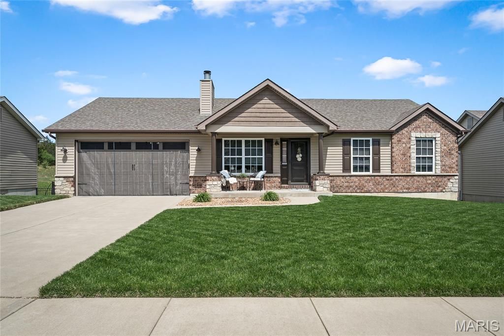 Photo of 1618 Spring Mill Drive, Wentzville, MO 63385 (MLS # 26023522)