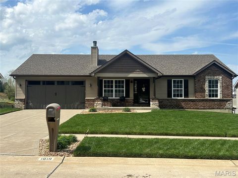Photo of 1618 Spring Mill Drive, Wentzville, MO 63385 (MLS # 26023522)