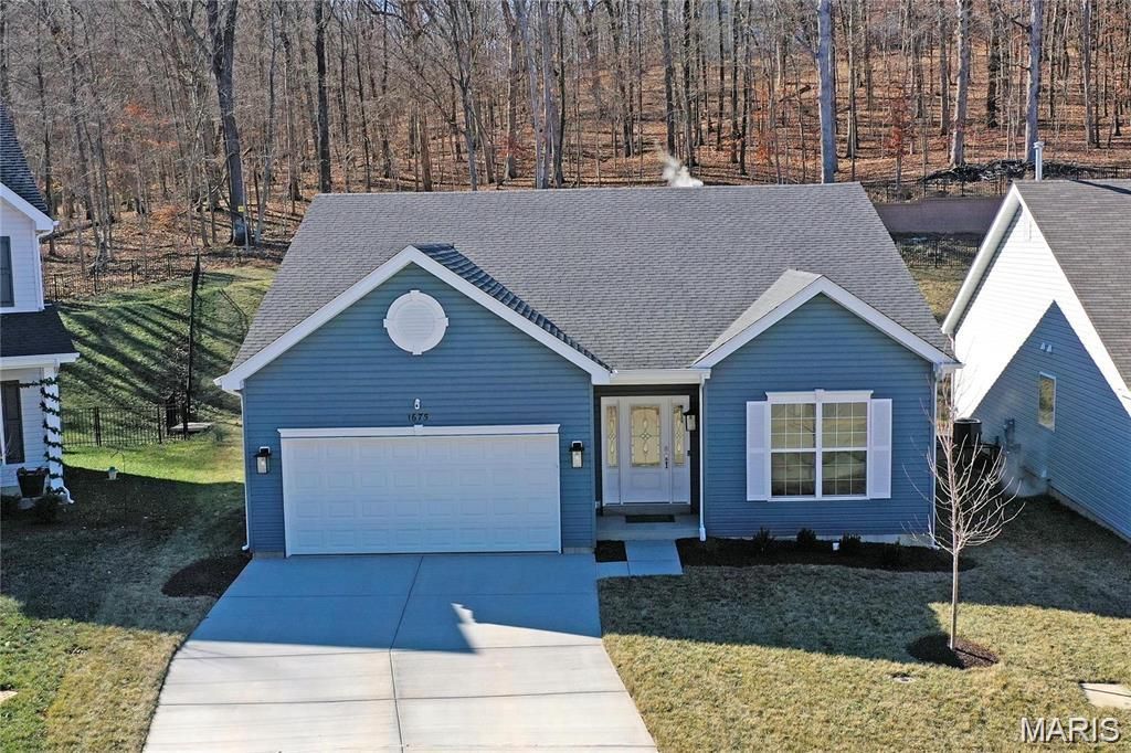 Photo of 1675 Ridgefield Bluff Court, Eureka, MO 63025 (MLS # 26003295)