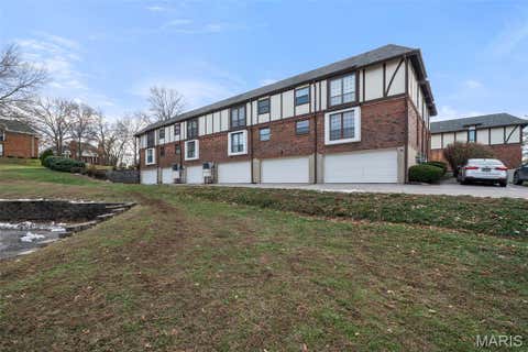 Tiny photo for 917 Claytonbrook Drive #3, Ballwin, MO 63011 (MLS # 26035034)