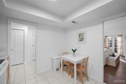 Tiny photo for 917 Claytonbrook Drive #3, Ballwin, MO 63011 (MLS # 26035034)