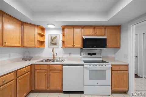 Tiny photo for 917 Claytonbrook Drive #3, Ballwin, MO 63011 (MLS # 26035034)