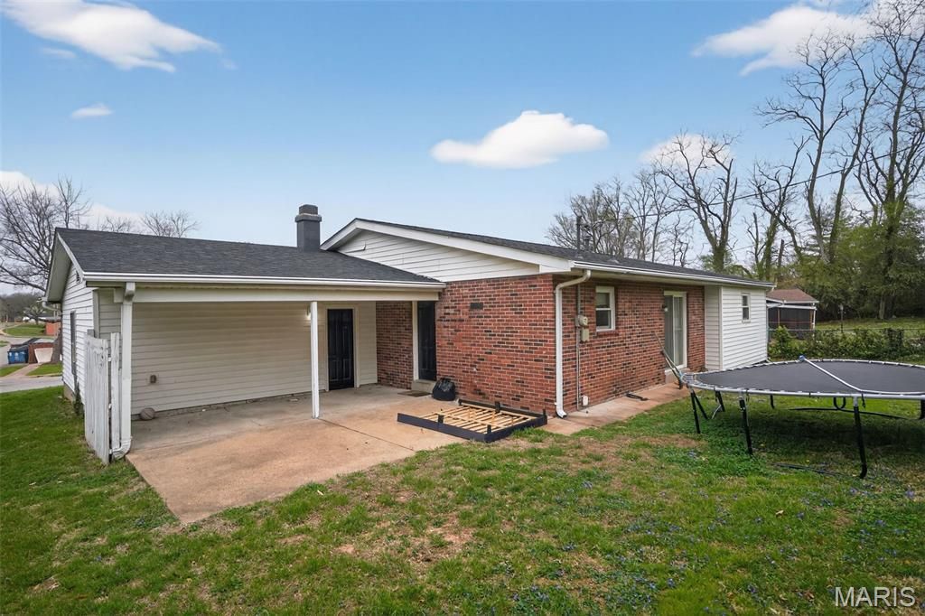 Photo of 912 Cheri Heights Court, St Louis, MO 63135 (MLS # 26019630)