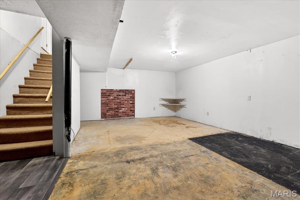 Hazelwood, Missouri 63042, United States, 3 Bedrooms Bedrooms, ,2 BathroomsBathrooms,Residential,Active,257521