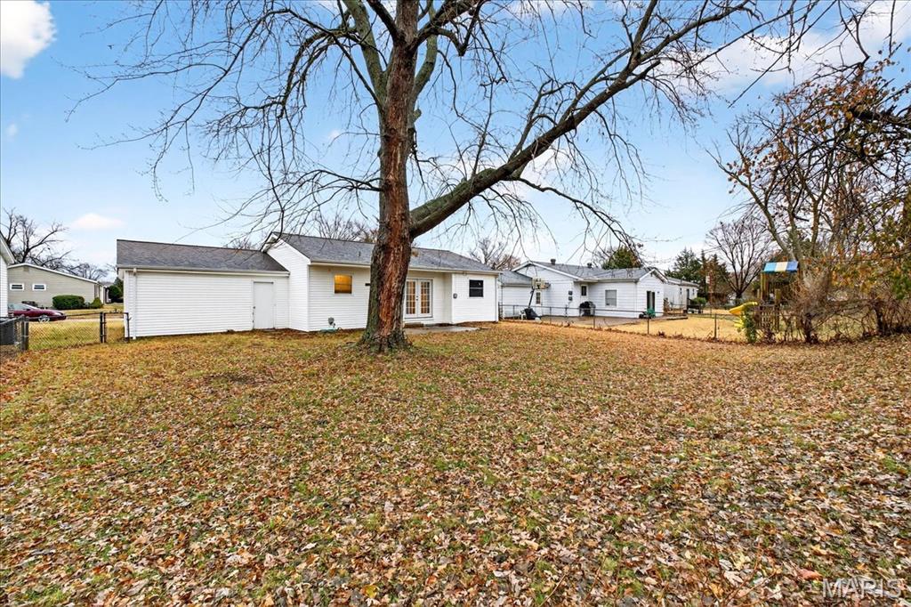 Hazelwood, Missouri 63042, United States, 3 Bedrooms Bedrooms, ,2 BathroomsBathrooms,Residential,Active,257521
