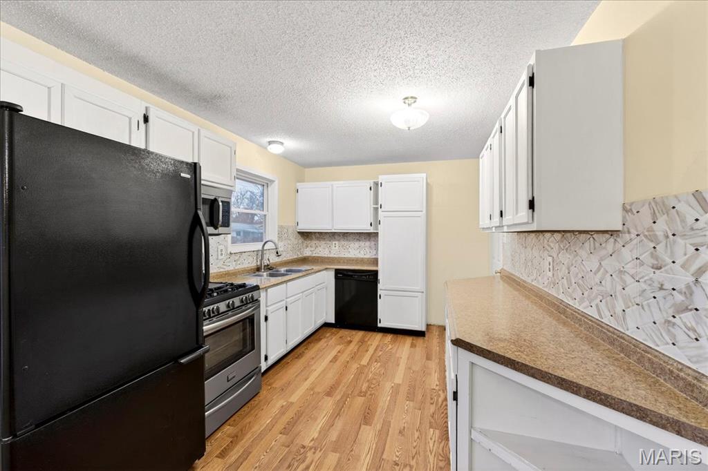 Hazelwood, Missouri 63042, United States, 3 Bedrooms Bedrooms, ,2 BathroomsBathrooms,Residential,Active,257521