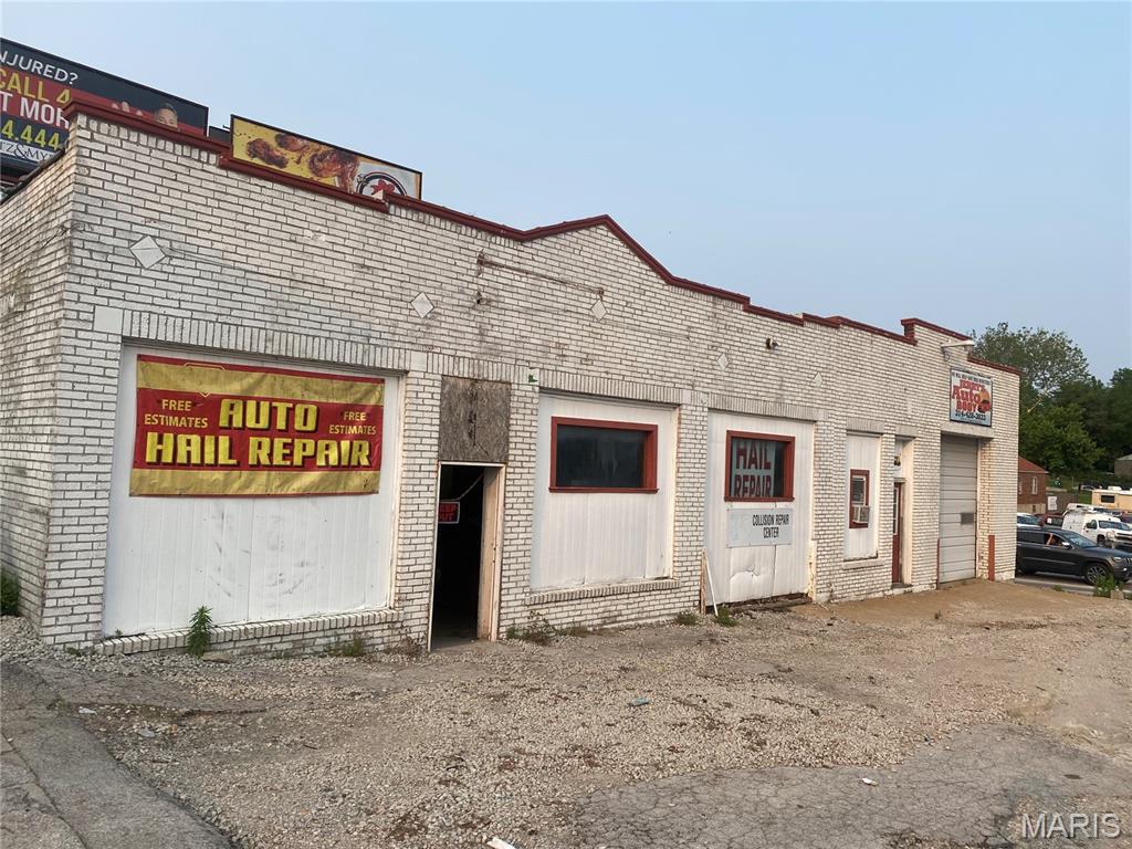 Lyndhurst - Commercial Sale