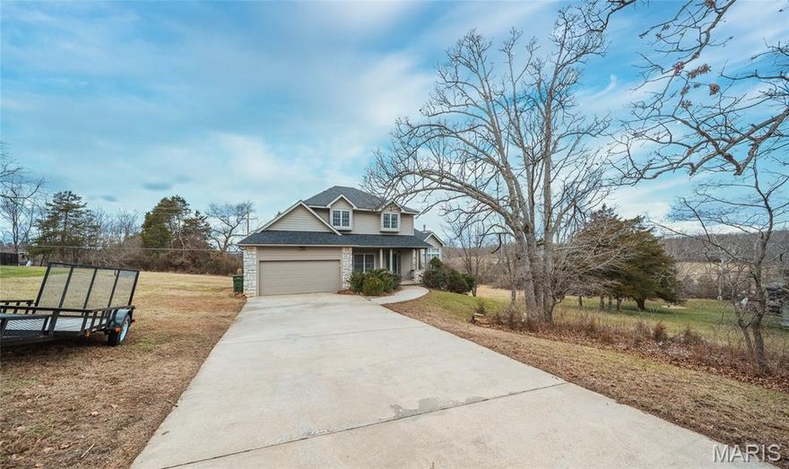 Welcome to this beautifully updated two-story home in the sought-after Oak Knoll South subdivision. Set on a large lot with peaceful pasture views, this 4-bedroom, 3.5-bath residence combines timeless finishes with modern updates in a desirable location close to town and walking trails.
Inside, tall ceilings and rich hardwood floors flow throughout the main living areas, creating an inviting and light-filled atmosphere. The thoughtfully designed kitchen features custom cabinetry, granite countertops, and stainless steel appliances, perfect for both everyday living and entertaining. The adjoining living space boasts a cozy gas fireplace, adding warmth and character.
The home offers updated bathrooms, generous bedroom sizes, and a finished walkout basement that provides additional living space for a rec room, home office, or guest suite. Recent upgrades include a new roof, water heater, and water softener, offering peace of mind for years to come.
Enjoy the privacy and scenic views from the expansive backyard while still being conveniently located near trails, amenities, and town conveniences. Call today to schedule your private showing!