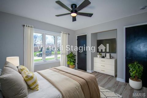 Tiny photo for 13123 DARTAGNAN Court, Creve Coeur, MO 63141 (MLS # 26020446)