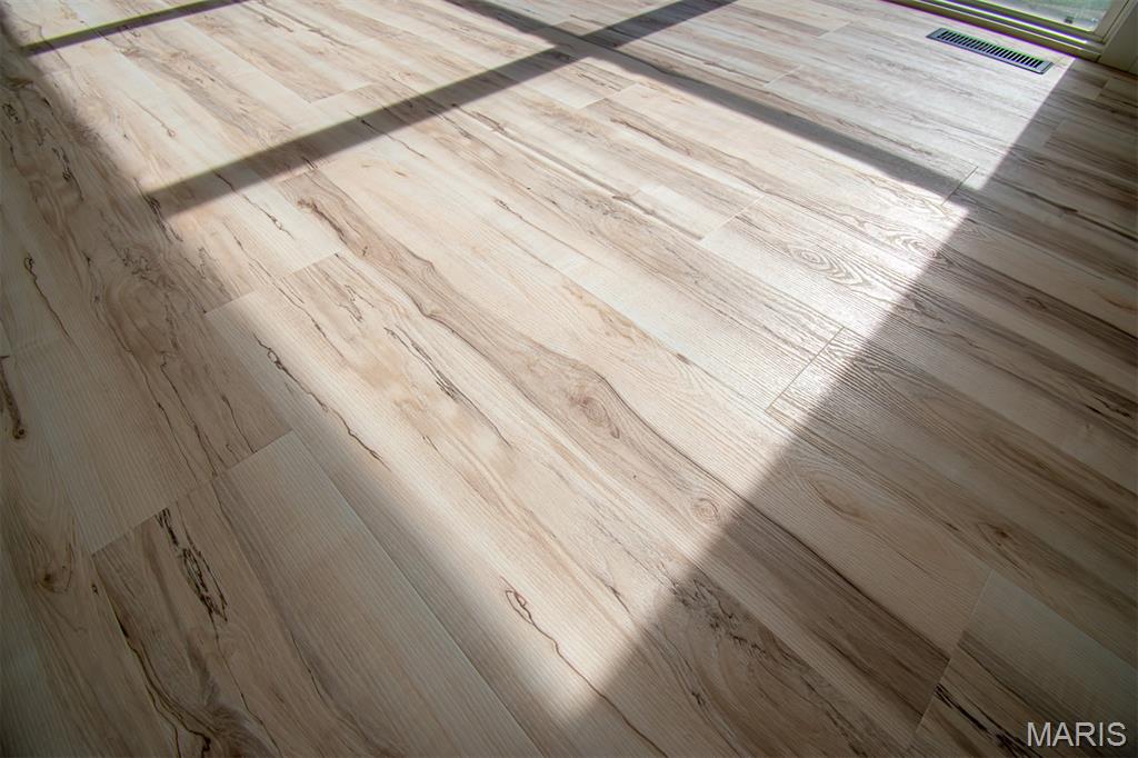 BELLERIVE ESTATES - Residential