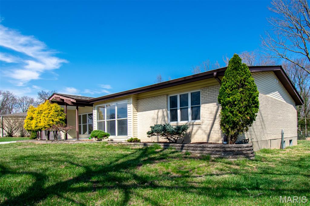 BELLERIVE ESTATES - Residential