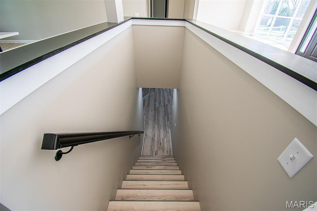 BELLERIVE ESTATES - Residential