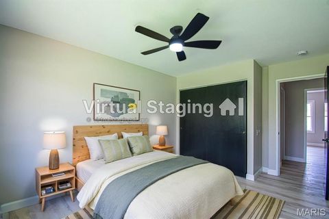 Tiny photo for 13123 DARTAGNAN Court, Creve Coeur, MO 63141 (MLS # 26020446)