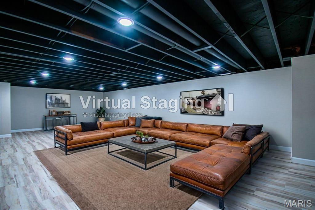 BELLERIVE ESTATES - Residential