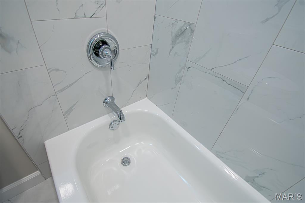 BELLERIVE ESTATES - Residential