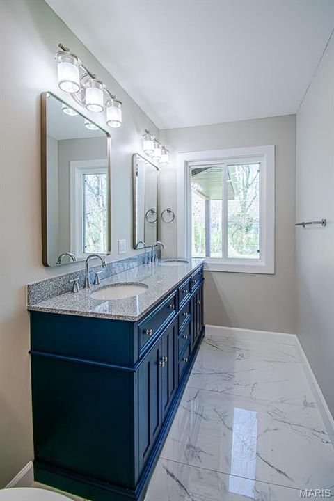 Tiny photo for 13123 DARTAGNAN Court, Creve Coeur, MO 63141 (MLS # 26020446)