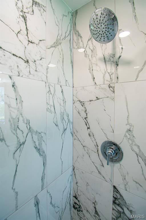 BELLERIVE ESTATES - Residential