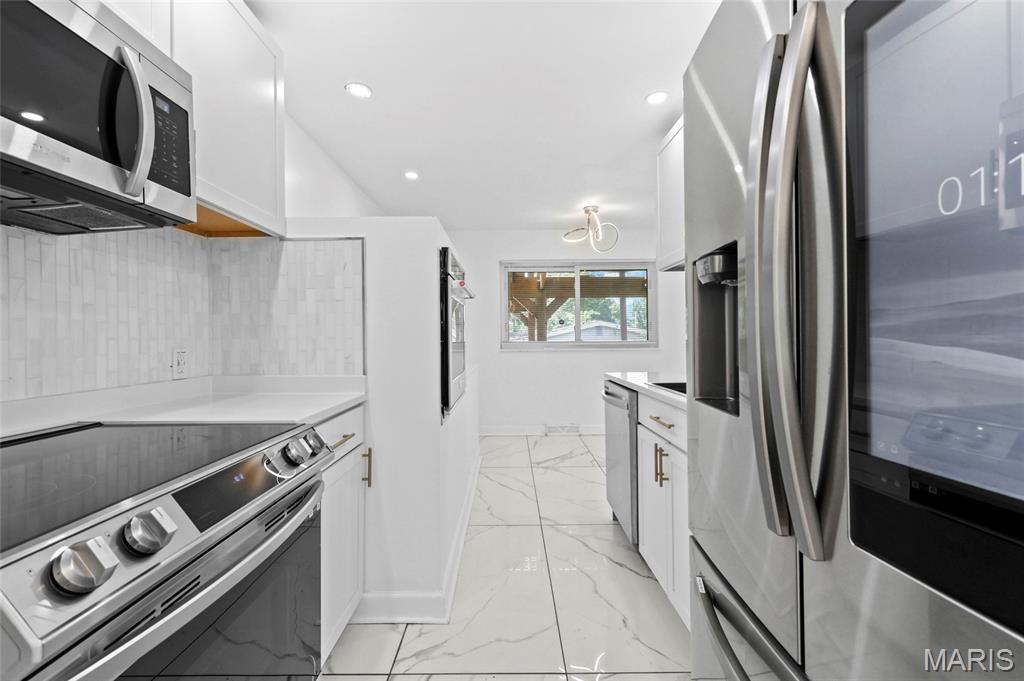 Hathaway Manor 12 - Residential