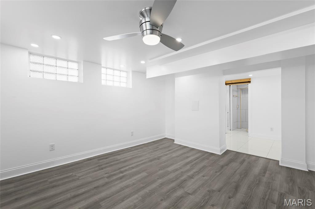 Hathaway Manor 12 - Residential