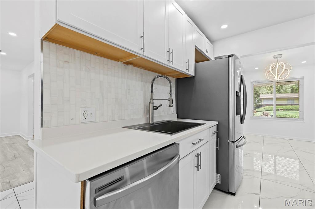 Hathaway Manor 12 - Residential