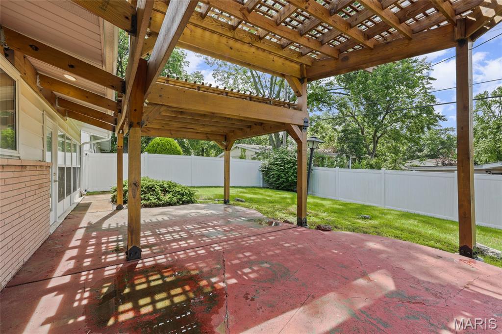 Hathaway Manor 12 - Residential