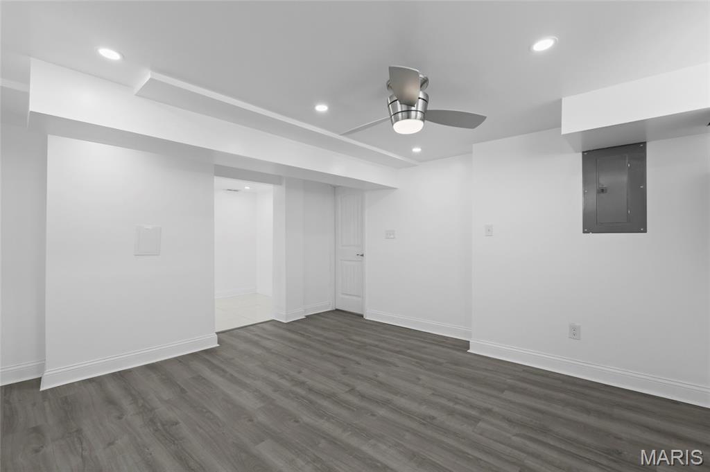 Hathaway Manor 12 - Residential
