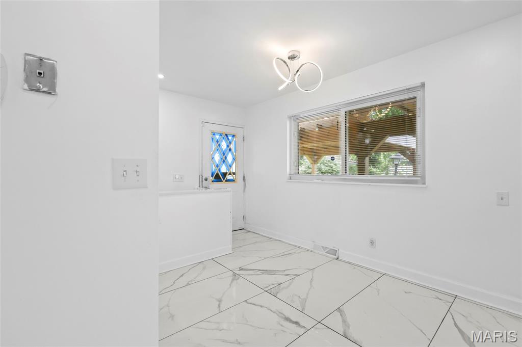 Hathaway Manor 12 - Residential