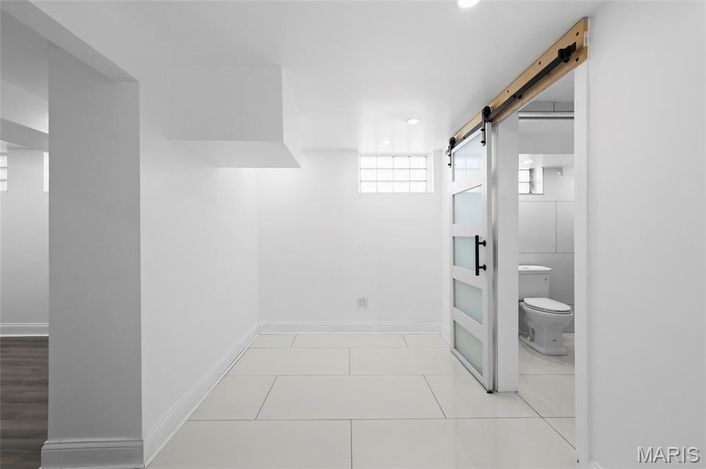 Hathaway Manor 12 - Residential
