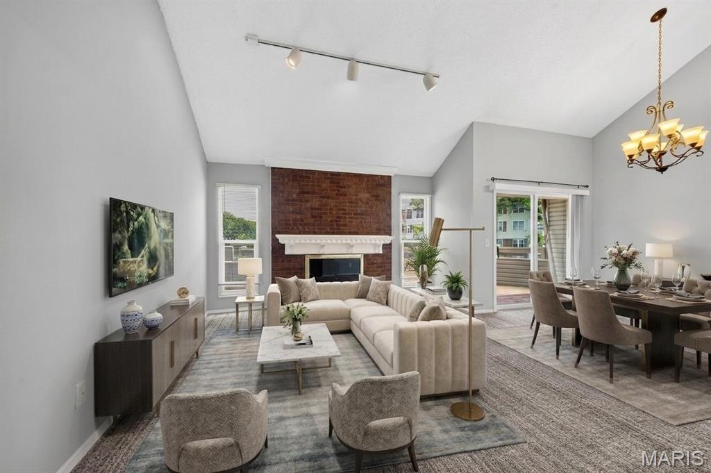 1010 Thoreau Court 302
