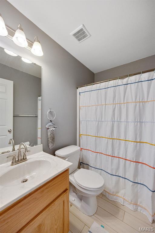 Hillsboro, Missouri 63050, United States, 4 Bedrooms Bedrooms, ,3 BathroomsBathrooms,Residential,Coming Soon,232154