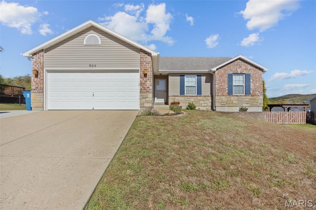 Hillsboro, Missouri 63050, United States, 4 Bedrooms Bedrooms, ,3 BathroomsBathrooms,Residential,Coming Soon,232154