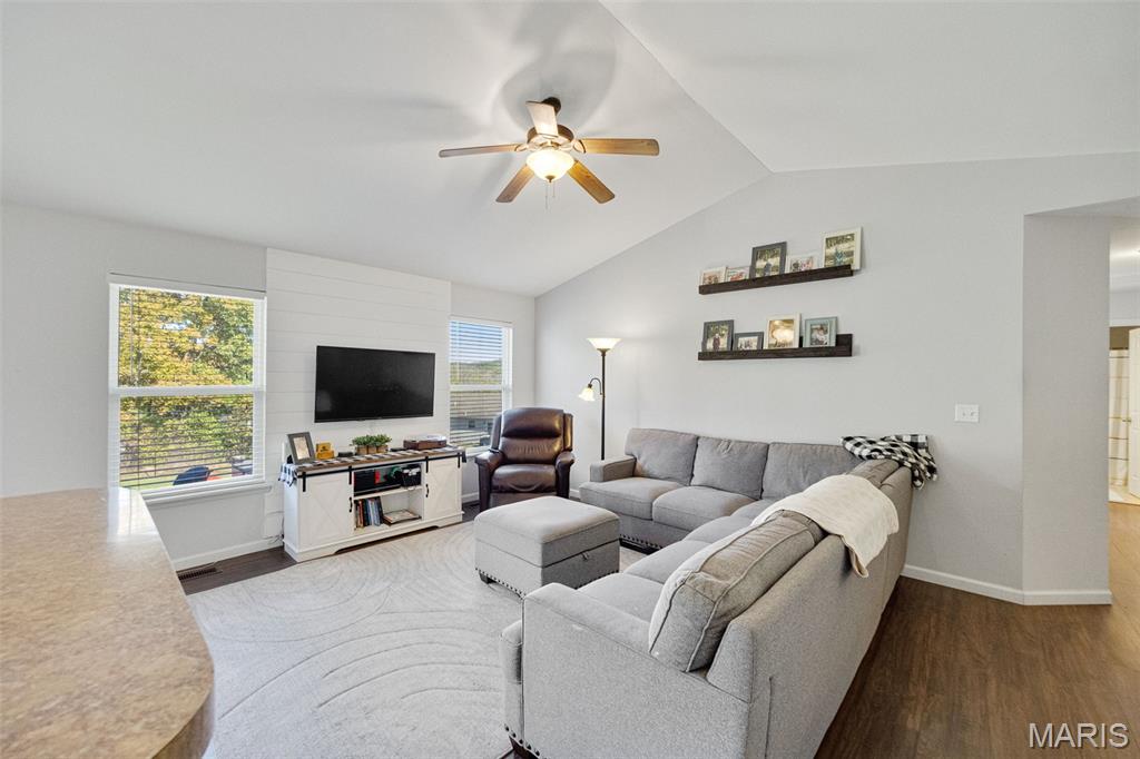 Hillsboro, Missouri 63050, United States, 4 Bedrooms Bedrooms, ,3 BathroomsBathrooms,Residential,Coming Soon,232154