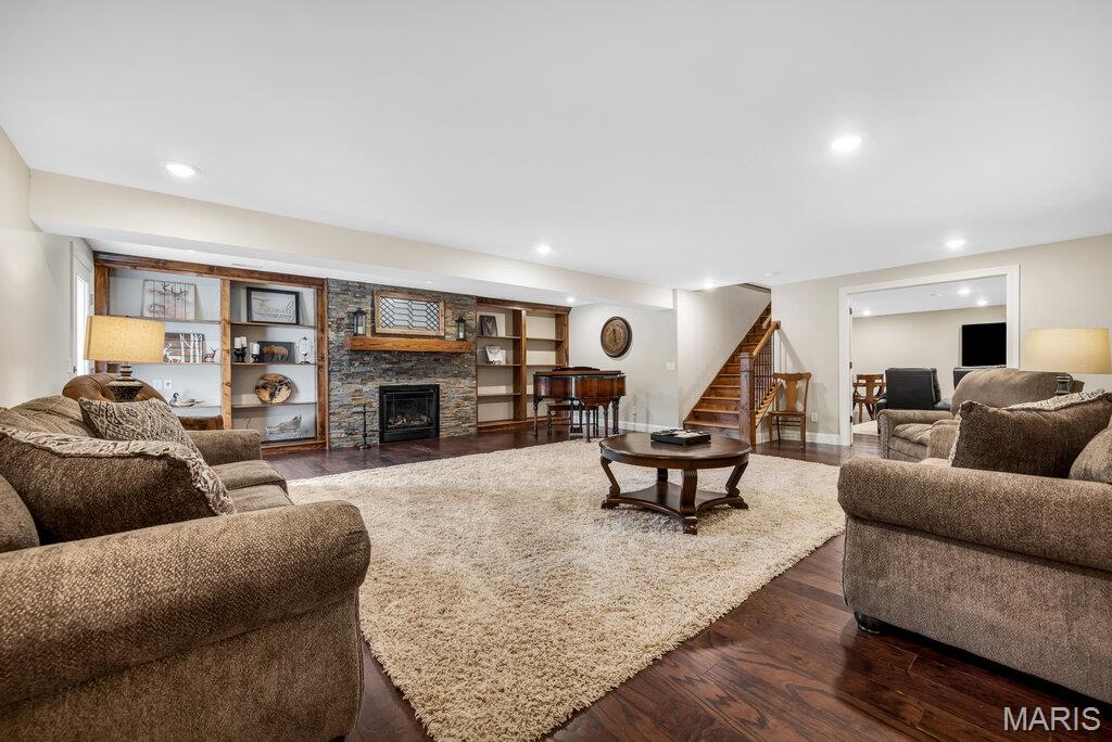 Lake Forest - Residential