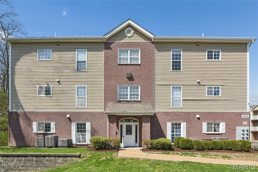 Westport Cove Condo One - Residential