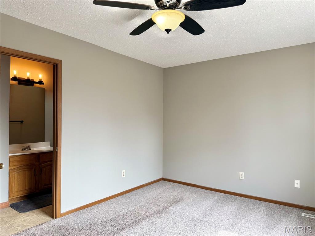 Ashton Place Condo - Residential