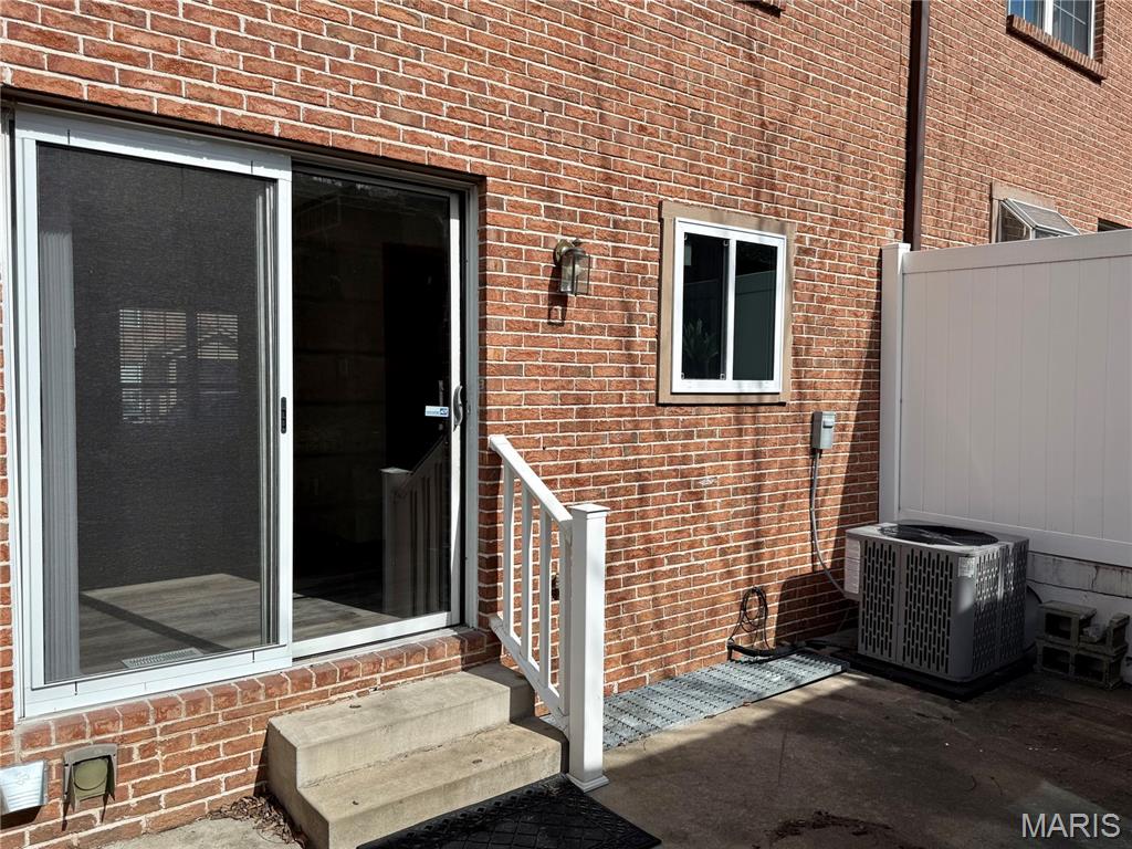 Ashton Place Condo - Residential