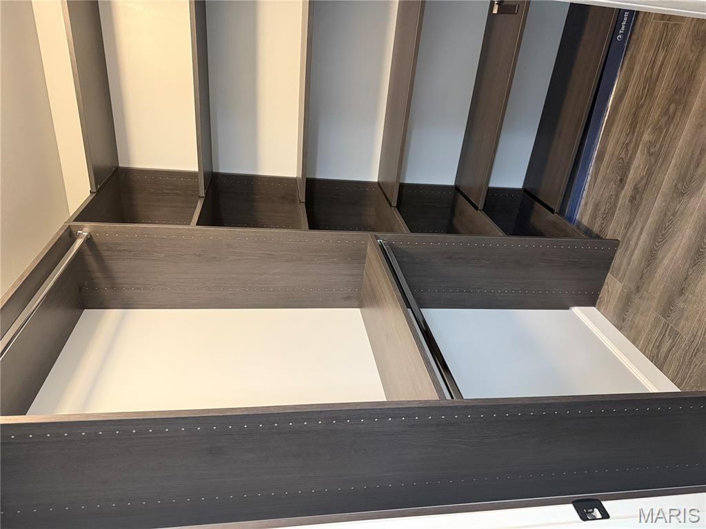 Bella Vista Condo #4 - Residential