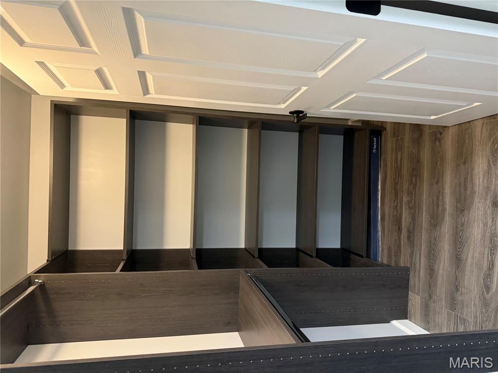 Bella Vista Condo #4 - Residential