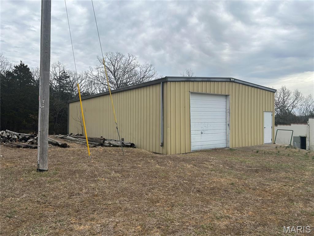 none - Commercial Sale